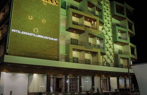 Maregaon Hotel | The Venetian Hotel