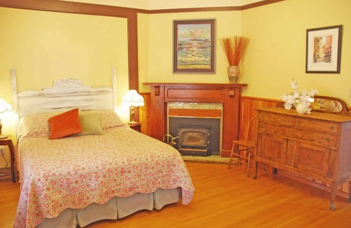 Nelson House | The Verandah Suite