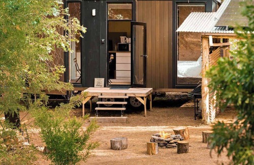 Nowhere Creek House | The Verge of Nowhere Oak by Tiny Away