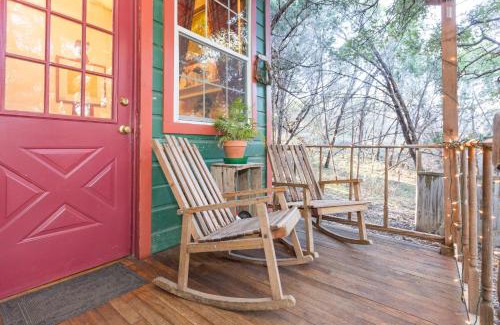 Marble Falls House | The Victorian Cottage at Creekside Camp & Cabins