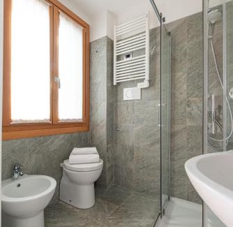 Longa Apartment | The VIEW Apartment, MURANO island