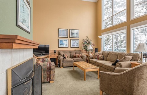 Silver Star Mountain House | The View
