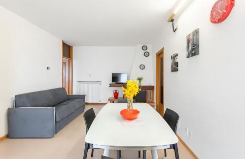Cassone Apartment | The view house