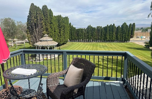 Grandview Apartment | The Villa Vista