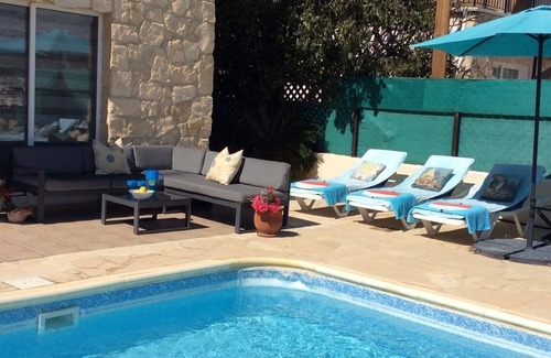 Peyia Town Villa | The Villa with a VIEW - Bookings Available !