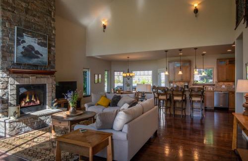 Kalispell House | The Village Greens View