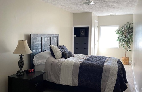 New London Apartment | The Village Loft - A Charming Boutique Loft in New London Ohio