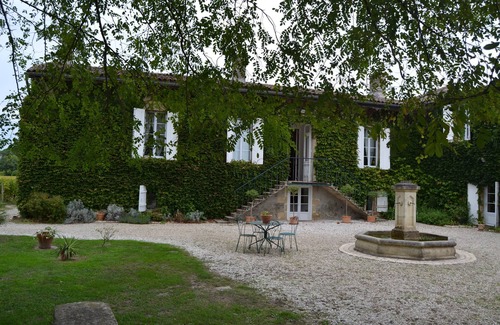 Barsac Cottage | The vineyards of Camperos