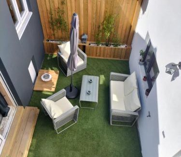 Barra House | The Violet House