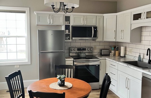 Eau Claire House | The Washington Historic Eau Claire Home