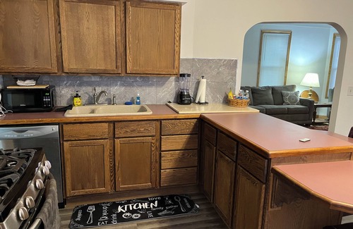 Port Huron House | The Water Street House: International Border, Fishing, Boating and Beaches
