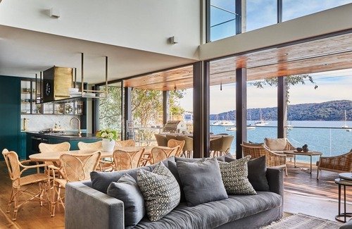 Palm Beach House | The Waterfront by Contemporary Hotels