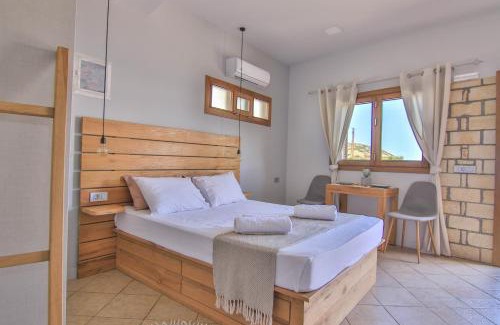 Mochlos Apartment | The Wave House - Seafront Escape in Peaceful Mochlos