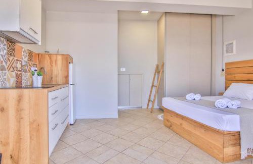 Mochlos Apartment | The Wave House - Seafront Escape in Peaceful Mochlos