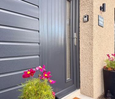 Kirkcaldy House | The Wee Hoose