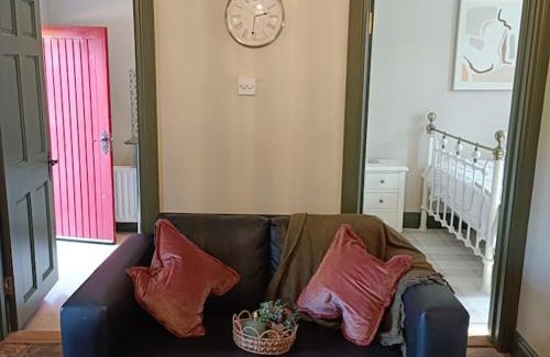 Glenveagh House | The WEE HOUS Cresslough