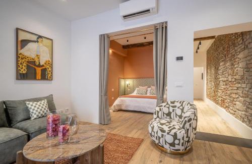 Santo Spirito Apartment | The Well Home - Historic Charm & Comfort