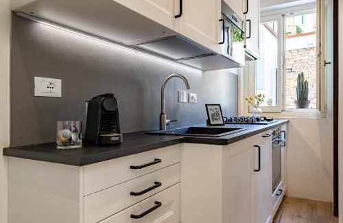 Santo Spirito Apartment | The Well Home - Historic Charm & Comfort