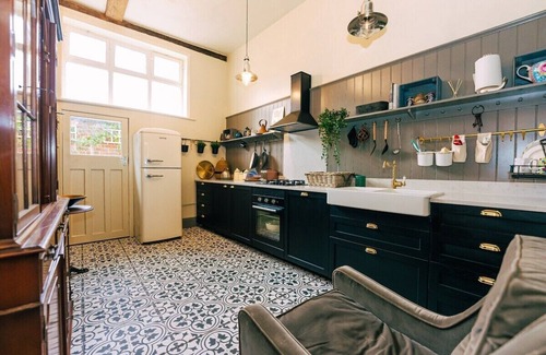 Harwich Apartment | The Wellie Stern a unique home recapturing history