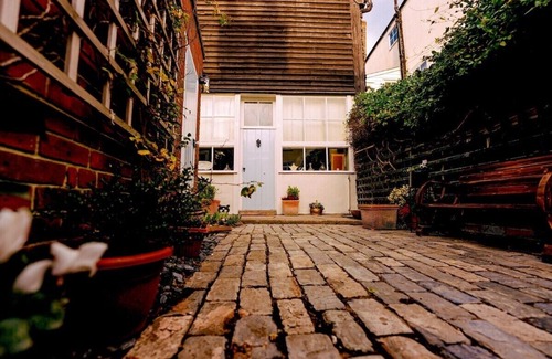 Harwich Apartment | The Wellie Stern a unique home recapturing history