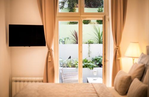 Nove Mesto Apartment | The Wenceslas Square Terrace