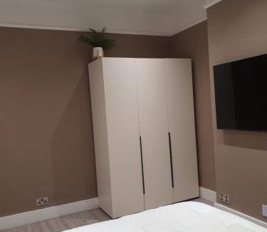 Westcliff-on-Sea House | The Westcliff Room