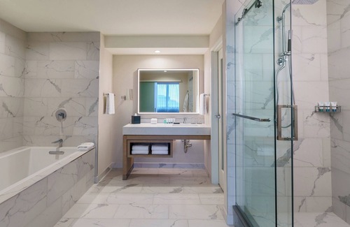 Rosemont Hotel | The Westin O'Hare