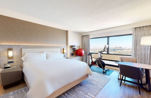 Rosemont Hotel | The Westin O'Hare