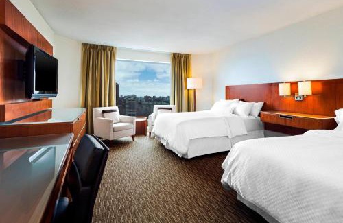 Byward Market - Parliament Hill Hotel | The Westin Ottawa