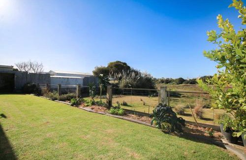 Warrnambool House | The Wetlands