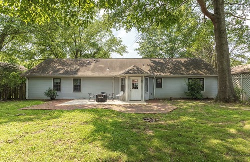 Madison House | The Whipserwood Cottage