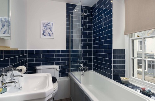 Modbury Bed & Breakfast | The White Hart Hotel