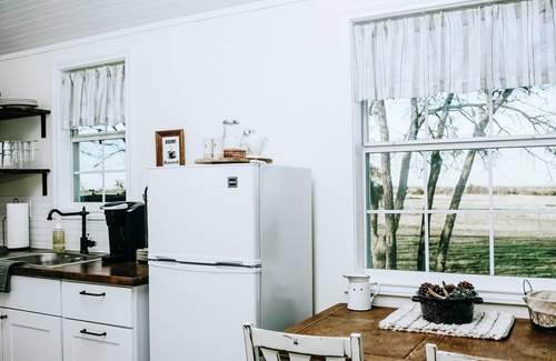 Dublin Cottage | The White Pine Cottage in Dublin