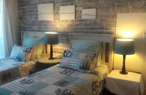 Oyster Bay Apartment | The Whitehouse at Oysterbay with dream views