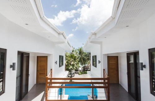 Libaong Villa | The Whitehouse by the Sea