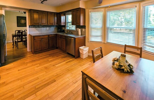 Overland Park House | The whole 3 bedrooms/3 baths single family house in Overland Park with sauna!