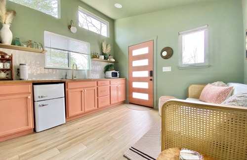 Noel Cabin | The Whole Property to Yourself - 3 Cozy Elk Riverfront Tiny Cabins at High Bank
