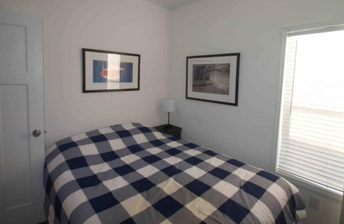 Rockport House | The Whooping Crane Cottage at Goose Island Flats