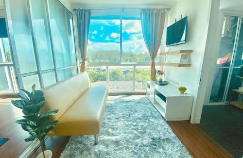 Talat Nuea Apartment | The wide condo by Guide Sabai