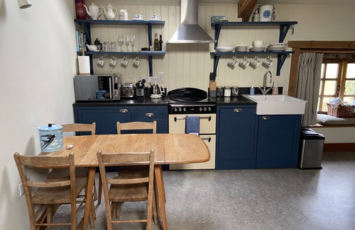 Chillington House | The Wild Hare - a cottage that sleeps 2 guests in 1 bedroom