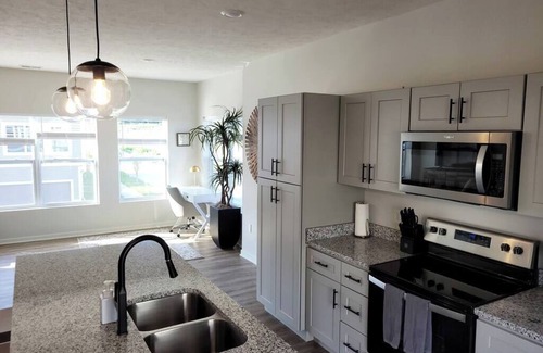 Elkhorn House | The Wildflower at Coventry Rows