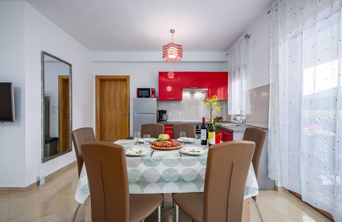 Marcana Apartment | The Willow Garden Apartment House Summer Breeze Apartment