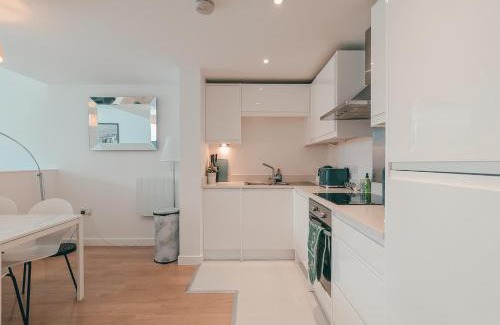 Wimbledon Park Apartment | The Wimbledon Apartment