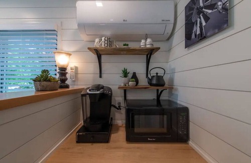 Waco House | The Windmill - Container Home Near Baylor/Magnolia