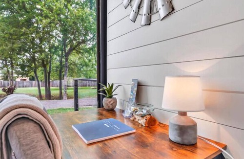 Waco House | The Windmill - Container Home Near Baylor/Magnolia
