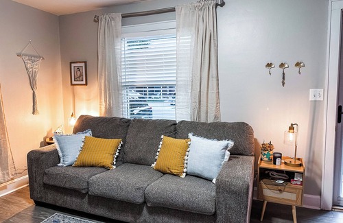 Owensboro House | The Windsor House