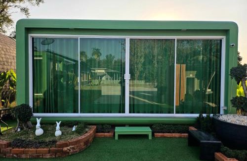 Renu Nakhon Hotel | The Wisteria Resort