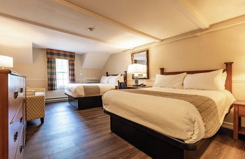 Wolfeboro Hotel | The Wolfeboro Inn