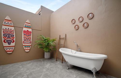 Thep Kasattri Villa | The Wood Terrace