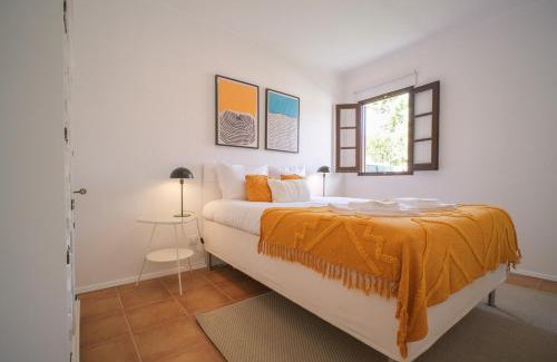 Charneca de Caparica e Sobreda House | The Wooden House near the beach